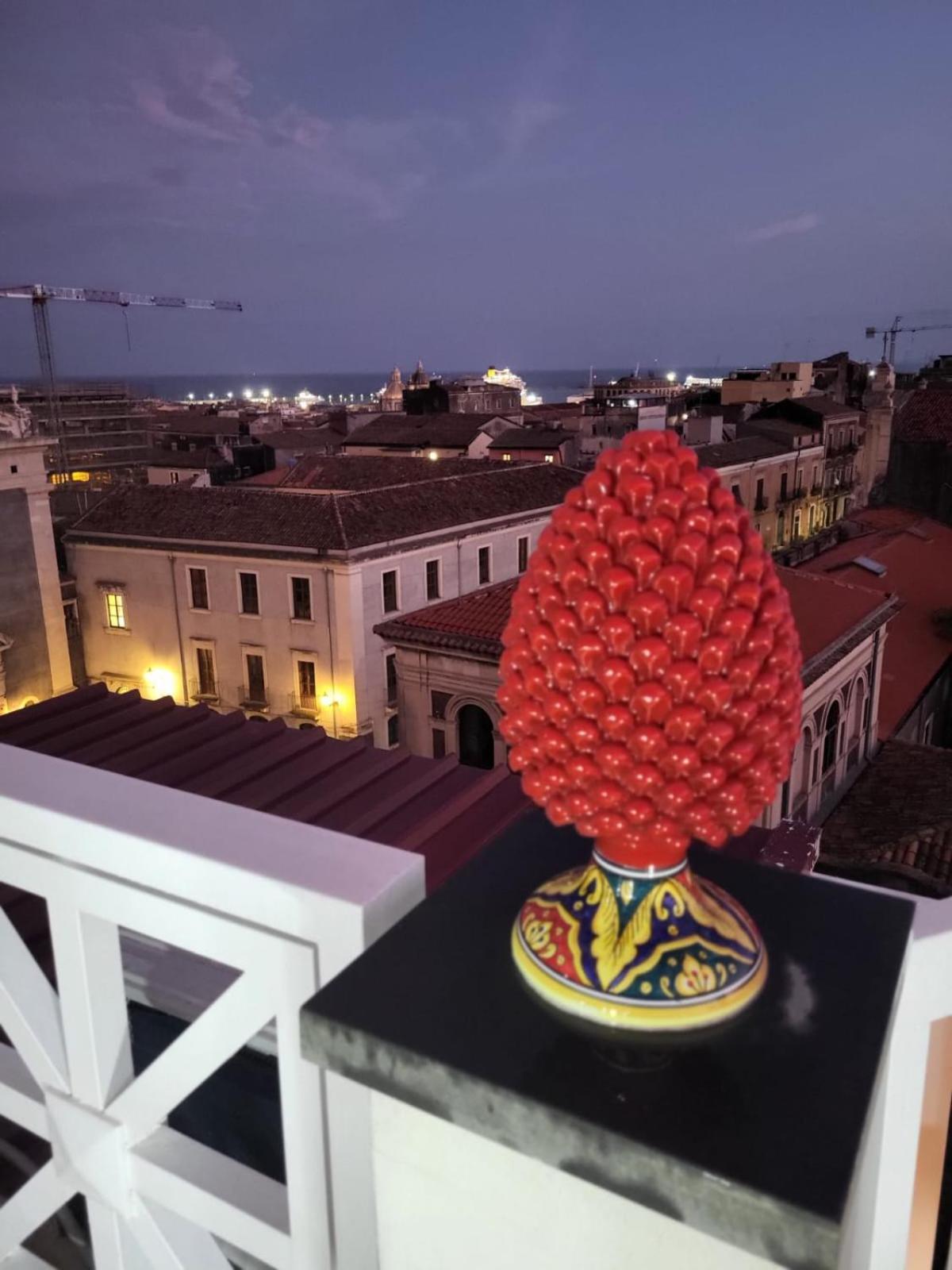 Апартаменти La Terrazza Sul Cielo Катанія Екстер'єр фото